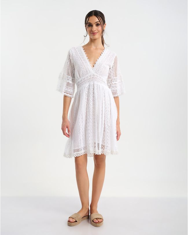 ΦΟΡΕΜΑ ΚΕΝΤΗΤΟ ΜΕ 3/4 ΜΑΝΙΚΙ ΣΕ ΛΕΥΚΌ ΧΡΩΜΑ ONE SIZE ( 100% COTTON)