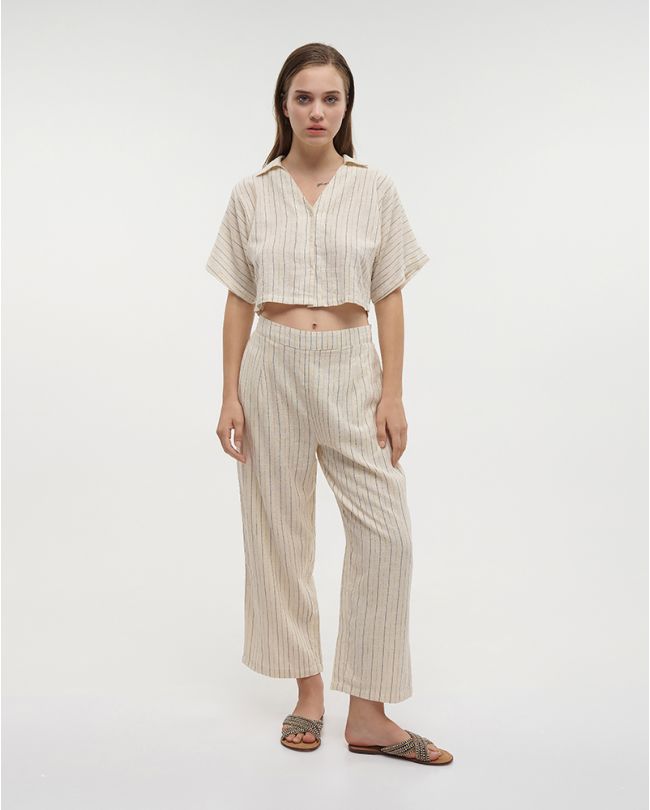 ΠΟΥΚΑΜΙΣΟ ΚΟΝΤΟ ΣΕ ΜΠΕΖ ΧΡΩΜΑ ΜΕ ΡΙΓΕΣ M/L (100% COTTON)