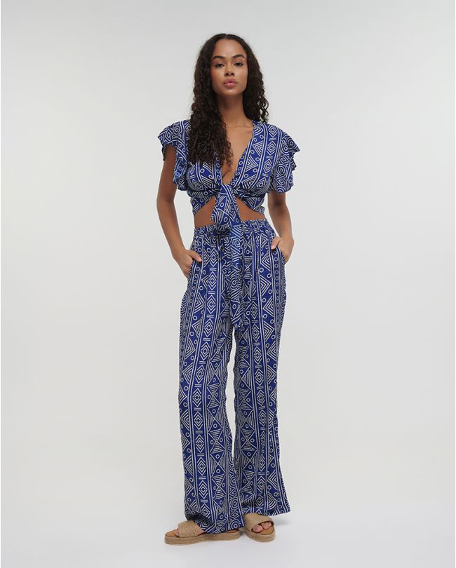 CROP WRAP TOP IN BLUE COLOR WITH PRINTS ONE SIZE (100% CREPE)