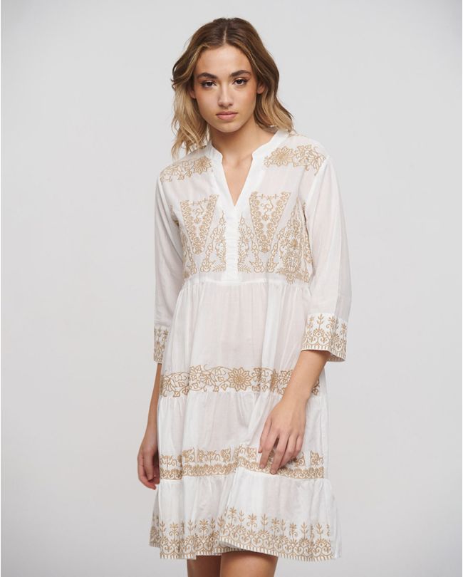 LONG DRESS WITH LONG SLEEVES IN WHITE COLOR WITH BEIGE EMBROIDERY DETAILS ONE SIZE (100% COTTON)