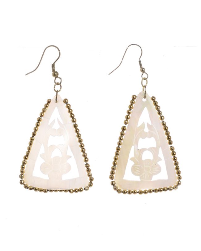 S/2 EARRINGS WITH CARVED SHELLS 6X3