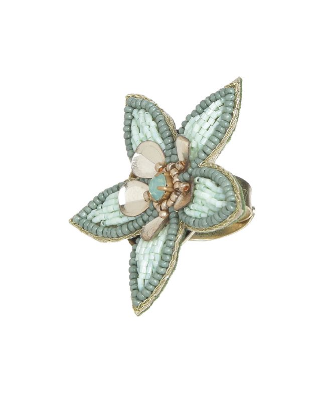 ΔΑΧΤΥΛΙΔΙ ΛΟΥΛΟΥΔΙ ΣΕ ΠΡΑΣΙΝΟ ΧΡΩΜΑ