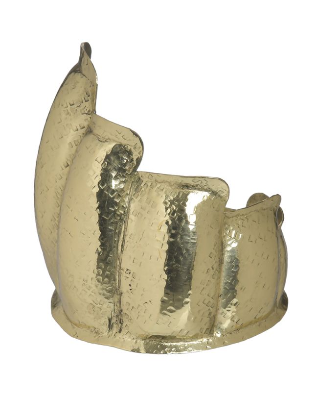 ASYMETRIC BRACELET IN GOLD COLOR (100% BRASS)