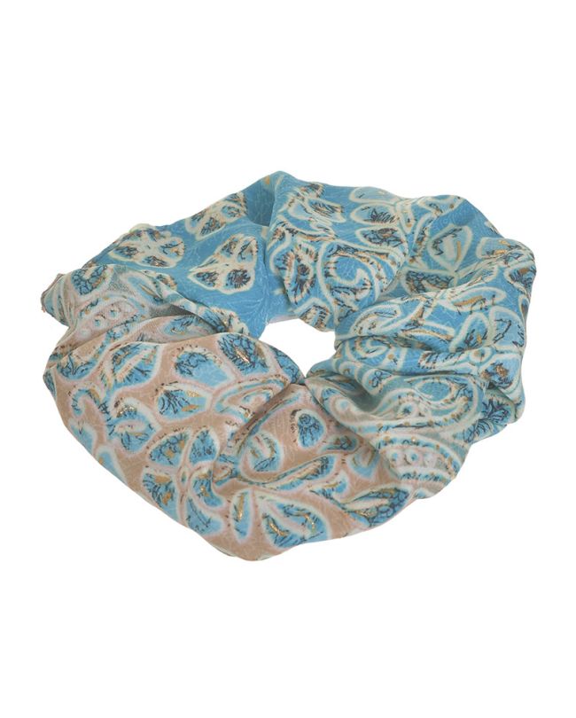 SCRUNCHIE ΣΕ ΤΥΡΚΟΥΑΖ/ΜΠΕΖ ΧΡΩΜΑ ΜΕ ΧΡΥΣΕΣ ΛΕΠΤΟΜΕΡΕΙΕΣ Φ8Χ2