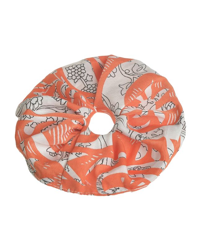 SCRUNCHIE IN ORANGE COLOR WITH WHITE DETAILS Φ8Χ2