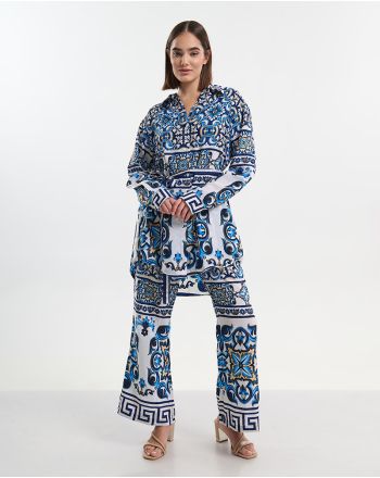 ΠΟΥΚΑΜΙΣΑ ΜΑΚΡΙΑ ΛΕΥΚΗ ΜΕ ΖΩΝΑΡΙ ΜΕ ΜΠΛΕ/ΧΡΥΣΑ ΜΟΤΙΒΑ M/L ( 28% SILK / 72% POLYESTER)