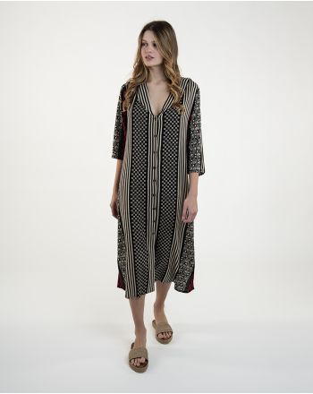 ΦΟΡΕΜΑ/ΠΟΥΚΑΜΙΣΑ ΣΕ ΛΕΥΚΟ/ΚΟΚΚΙΝΟ/ΜΑΥΡΟ ΜΕ ΣΧΕΔΙΑ ONE SIZE (100% RAYON)