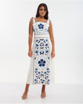 ΦΟΡΕΜΑ ΜΑΚΡΥ ΑΜΑΝΙΚΟ ΛΕΥΚΟ ΜΕ ΜΠΛΕ ΚΕΝΤΗΜΑΤΑ ONE SIZE (100% COTTON)