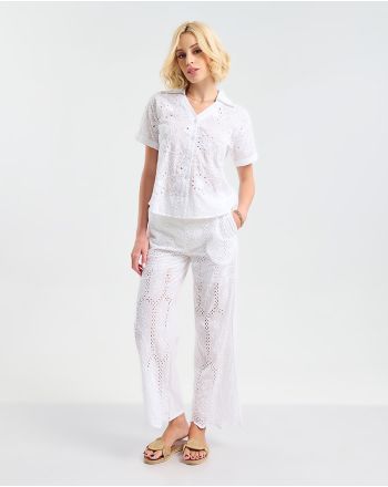 S/2 TOP WITH SHORT SLEEVES AND SHORTS IN WHITE COLOR WITH EMBROIDERY DETAILS Σ ONE SIZE (100% COTTON)