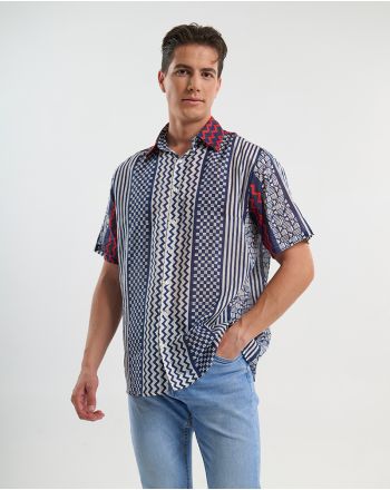 ΠΟΥΚΑΜΙΣΟ ΚΟΝΤΟΜΑΝΙΚΟ ΛΕΥΚΟ/ΜΠΛΕ ΜΕ ΚΟΚΚΙΝΕΣ ΛΕΠΤΟΜΕΡΕΙΕΣ L/XL (100% COTTON)